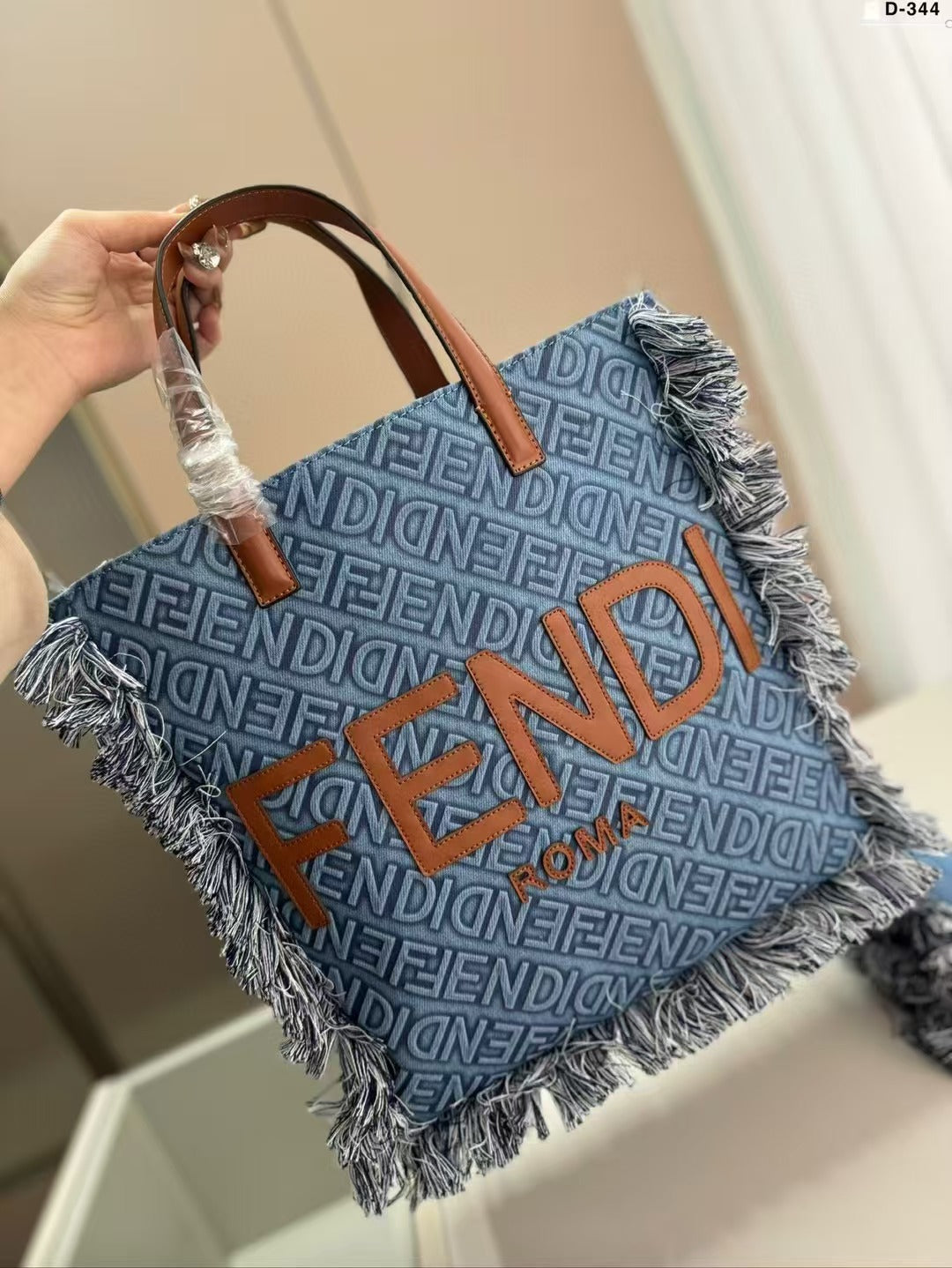 5009"Enjoy FREE shipping on your Lexrey bag! 🚚✨ We’ll ship your order within 24 hours ⏰, and you’ll get an instant confirmation email 📧. Fast, reliable, and stress-free! 💼💖"