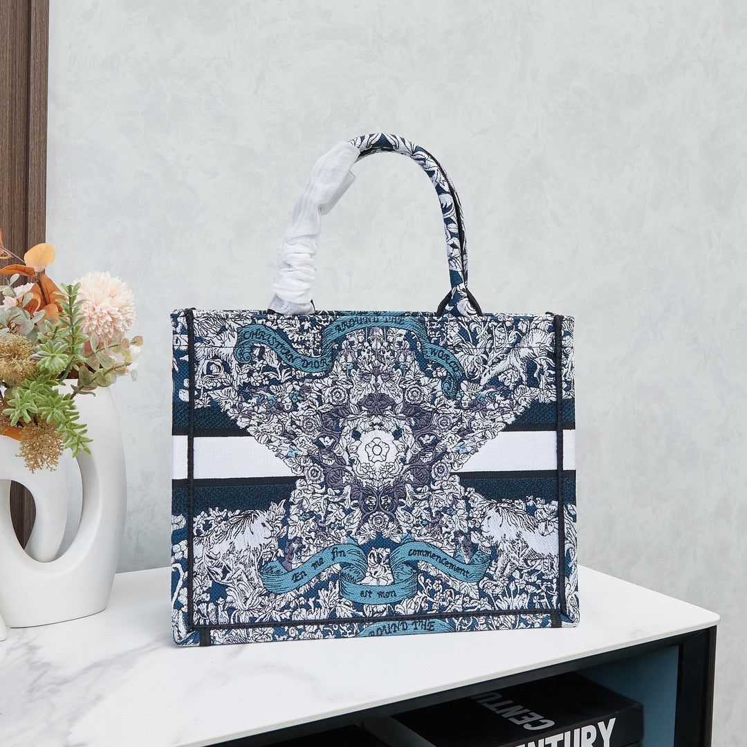3008Enjoy FREE shipping on your Lexrey bag! 🚚✨ We’ll ship your order within 24 hours ⏰, and you’ll get an instant confirmation email 📧. Fast, reliable, and stress-free! 💼💖"