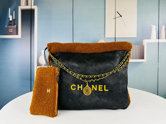 2014"Enjoy FREE shipping on your Lexrey bag! 🚚✨ Orders ship within 24 hours ⏰, and you’ll get an instant confirmation email 📧. Be sure to include your favorite color 🎨 and size 📏 when you order. Fast, stylish, and stress-free! 💼💖"