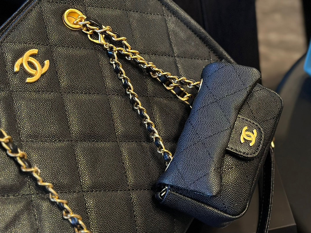 2010Enjoy FREE shipping on your Lexrey bag! 🚚✨ We’ll ship your order within 24 hours ⏰, and you’ll get an instant confirmation email 📧. Fast, reliable, and stress-free! 💼💖"