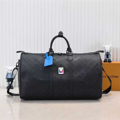 1021Enjoy FREE shipping on your Lexrey bag! 🚚✨ We’ll ship your order within 24 hours ⏰, and you’ll get an instant confirmation email 📧. Fast, reliable, and stress-free! 💼💖"