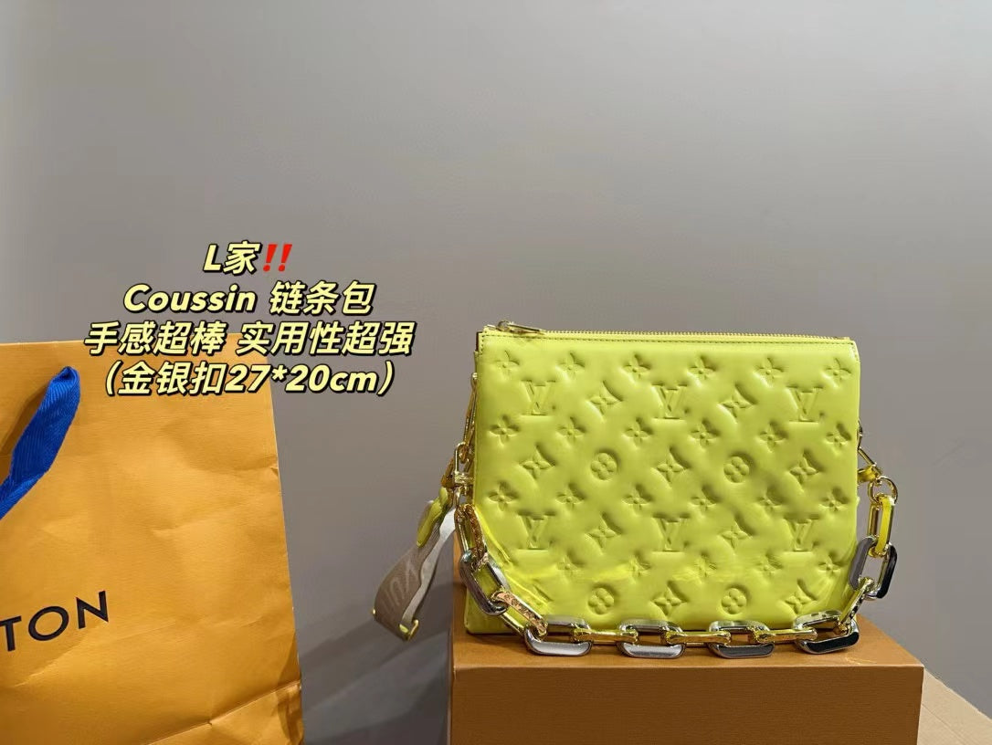 1002Enjoy FREE shipping on your Lexrey bag! 🚚✨ We’ll ship your order within 24 hours ⏰, and you’ll get an instant confirmation email 📧. Fast, reliable, and stress-free! 💼💖"