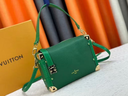 1008Enjoy FREE shipping on your Lexrey bag! 🚚✨ We’ll ship your order within 24 hours ⏰, and you’ll get an instant confirmation email 📧. Fast, reliable, and stress-free! 💼💖"