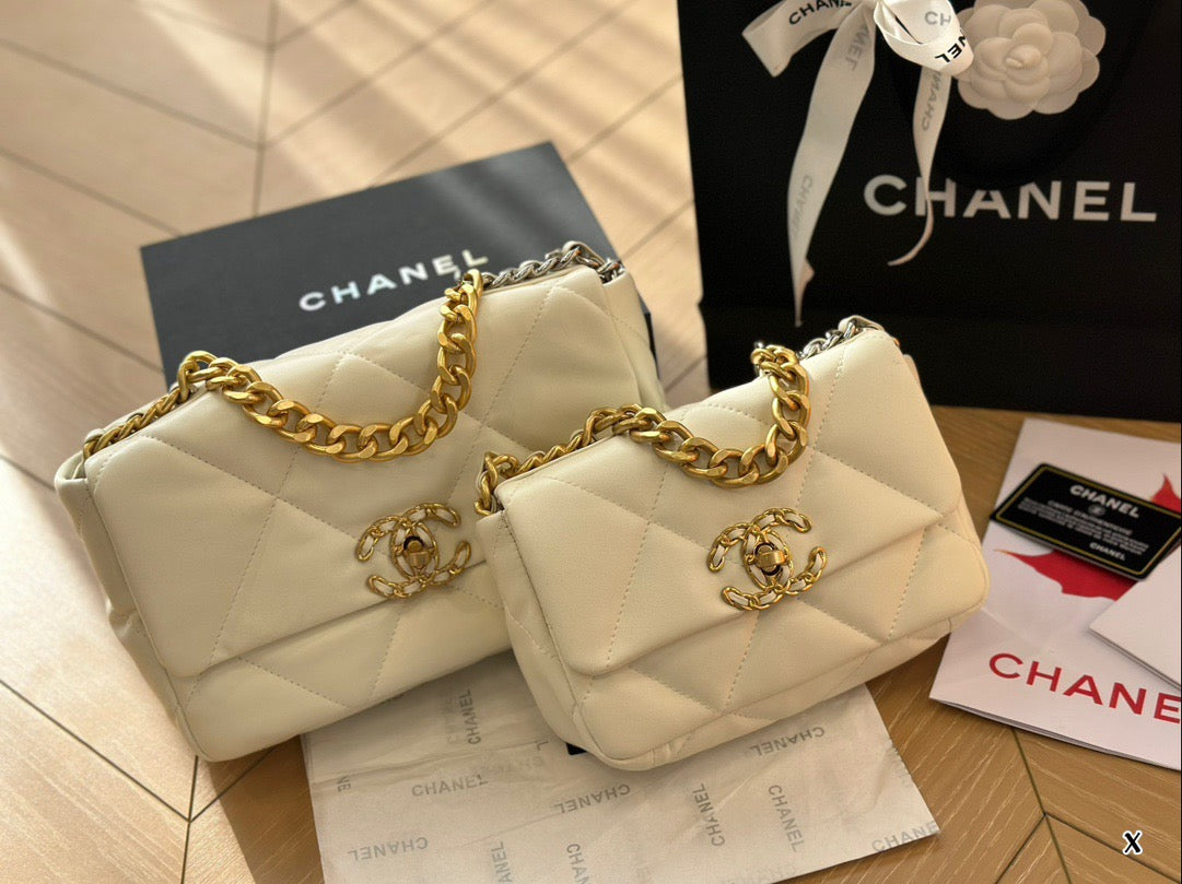 2003Enjoy FREE shipping on your Lexrey bag! 🚚✨ We’ll ship your order within 24 hours ⏰, and you’ll get an instant confirmation email 📧. Fast, reliable, and stress-free! 💼💖"