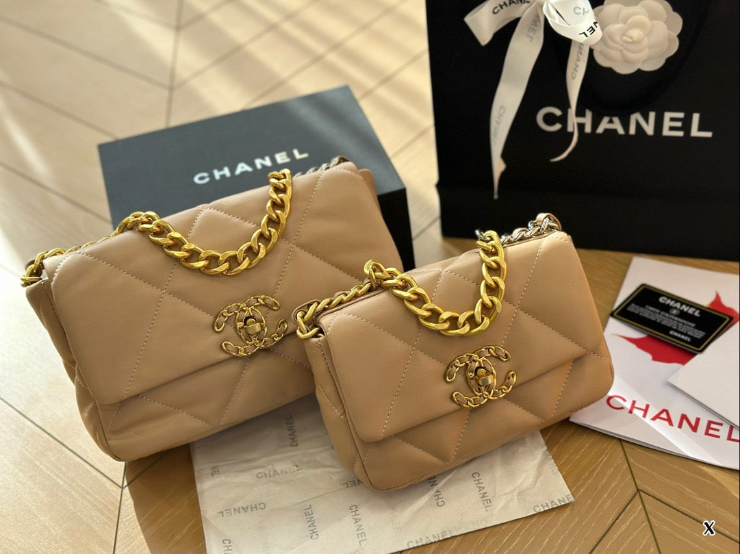 2003Enjoy FREE shipping on your Lexrey bag! 🚚✨ We’ll ship your order within 24 hours ⏰, and you’ll get an instant confirmation email 📧. Fast, reliable, and stress-free! 💼💖"