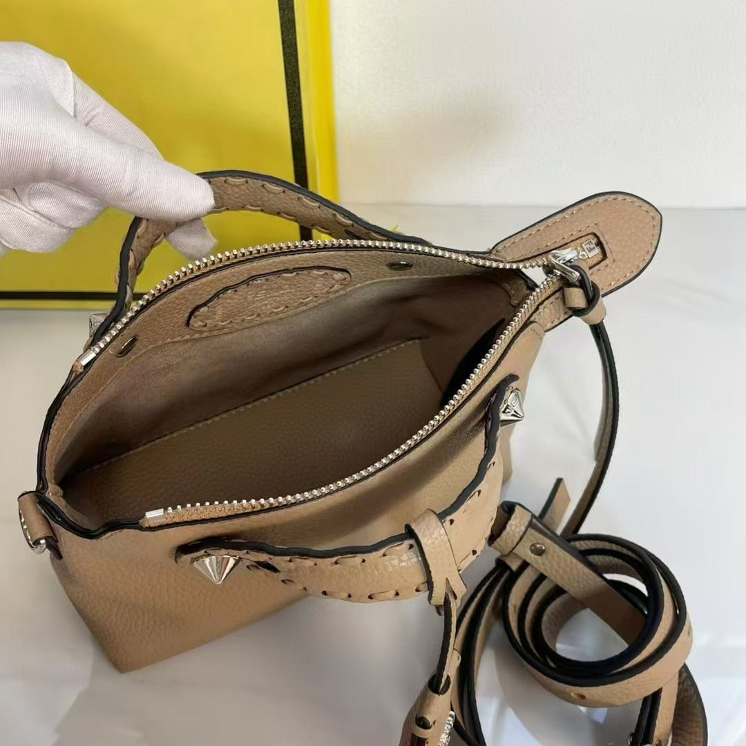 5010"Enjoy FREE shipping on your Lexrey bag! 🚚✨ We’ll ship your order within 24 hours ⏰, and you’ll get an instant confirmation email 📧. Fast, reliable, and stress-free! 💼💖"