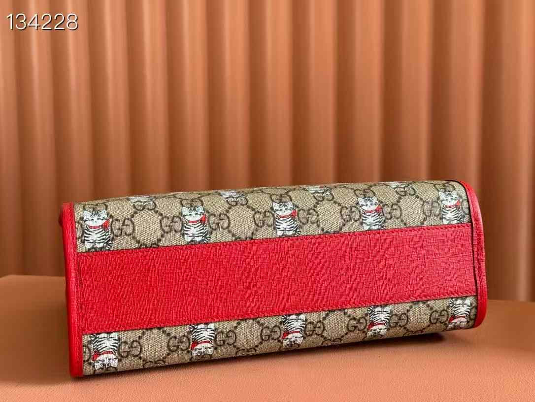 4001"Enjoy FREE shipping on your Lexrey bag! 🚚✨ We’ll ship your order within 24 hours ⏰, and you’ll get an instant confirmation email 📧. Fast, reliable, and stress-free! 💼💖"