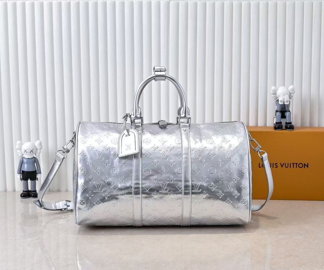1023 Enjoy FREE shipping on your Lexrey bag! 🚚✨ We’ll ship your order within 24 hours ⏰, and you’ll get an instant confirmation email 📧. Fast, reliable, and stress-free! 💼💖"