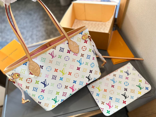 1019 "Enjoy FREE shipping on your Lexrey bag! 🚚✨ Orders ship within 24 hours ⏰, and you’ll get an instant confirmation email 📧. Be sure to include your favorite color 🎨 and size 📏 when you order. Fast, stylish, and stress-free! 💼💖"