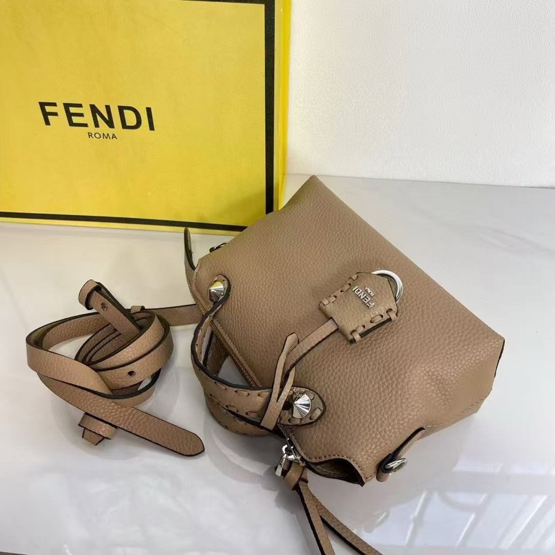 5010"Enjoy FREE shipping on your Lexrey bag! 🚚✨ We’ll ship your order within 24 hours ⏰, and you’ll get an instant confirmation email 📧. Fast, reliable, and stress-free! 💼💖"