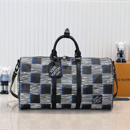 1023 Enjoy FREE shipping on your Lexrey bag! 🚚✨ We’ll ship your order within 24 hours ⏰, and you’ll get an instant confirmation email 📧. Fast, reliable, and stress-free! 💼💖"