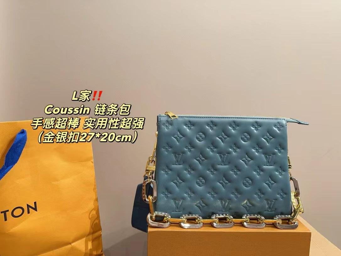 1002Enjoy FREE shipping on your Lexrey bag! 🚚✨ We’ll ship your order within 24 hours ⏰, and you’ll get an instant confirmation email 📧. Fast, reliable, and stress-free! 💼💖"