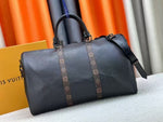 1006Enjoy FREE shipping on your Lexrey bag! 🚚✨ We’ll ship your order within 24 hours ⏰, and you’ll get an instant confirmation email 📧. Fast, reliable, and stress-free! 💼💖"
