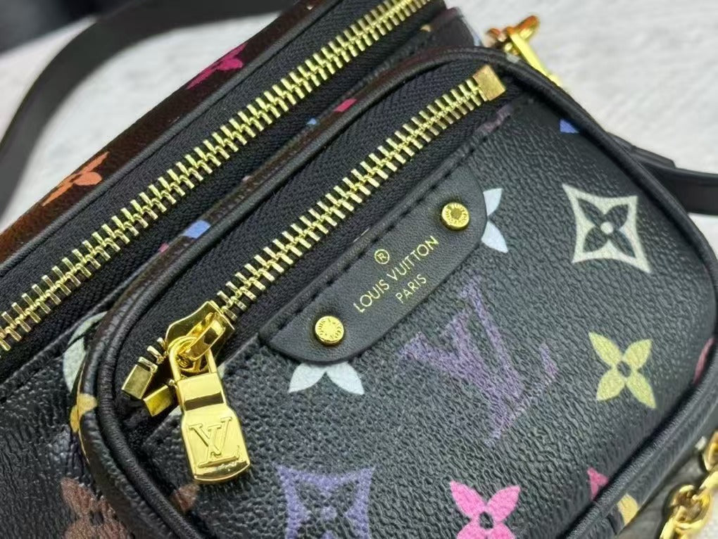 1007Enjoy FREE shipping on your Lexrey bag! 🚚✨ We’ll ship your order within 24 hours ⏰, and you’ll get an instant confirmation email 📧. Fast, reliable, and stress-free! 💼💖"