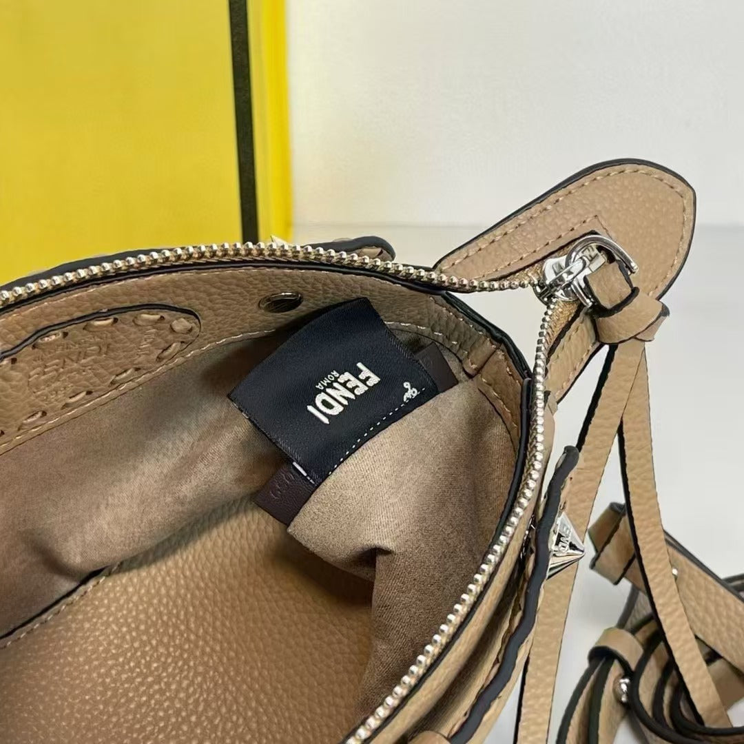 5010"Enjoy FREE shipping on your Lexrey bag! 🚚✨ We’ll ship your order within 24 hours ⏰, and you’ll get an instant confirmation email 📧. Fast, reliable, and stress-free! 💼💖"