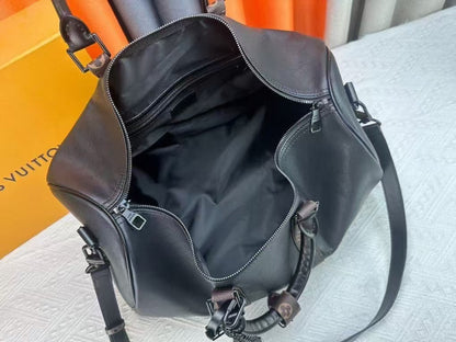 1006Enjoy FREE shipping on your Lexrey bag! 🚚✨ We’ll ship your order within 24 hours ⏰, and you’ll get an instant confirmation email 📧. Fast, reliable, and stress-free! 💼💖"