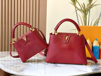 1026 Enjoy FREE shipping on your Lexrey bag! 🚚✨ We’ll ship your order within 24 hours ⏰, and you’ll get an instant confirmation email 📧. Fast, reliable, and stress-free! 💼💖"