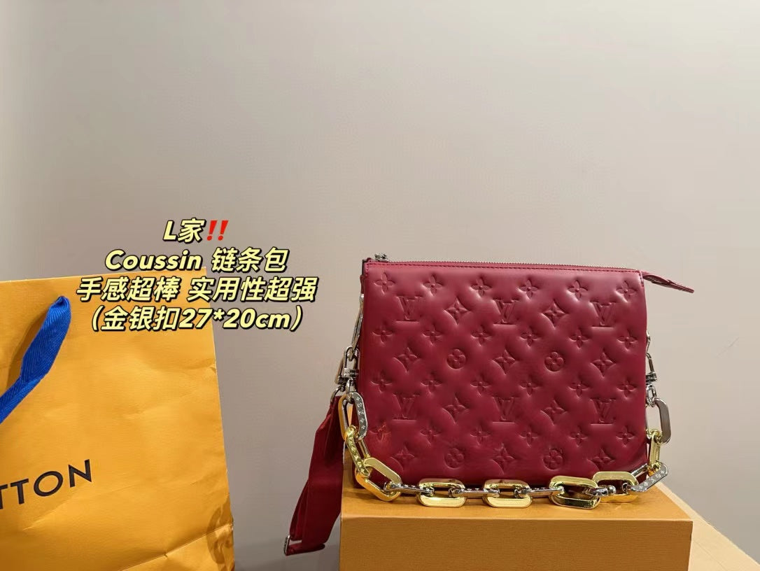 1002Enjoy FREE shipping on your Lexrey bag! 🚚✨ We’ll ship your order within 24 hours ⏰, and you’ll get an instant confirmation email 📧. Fast, reliable, and stress-free! 💼💖"