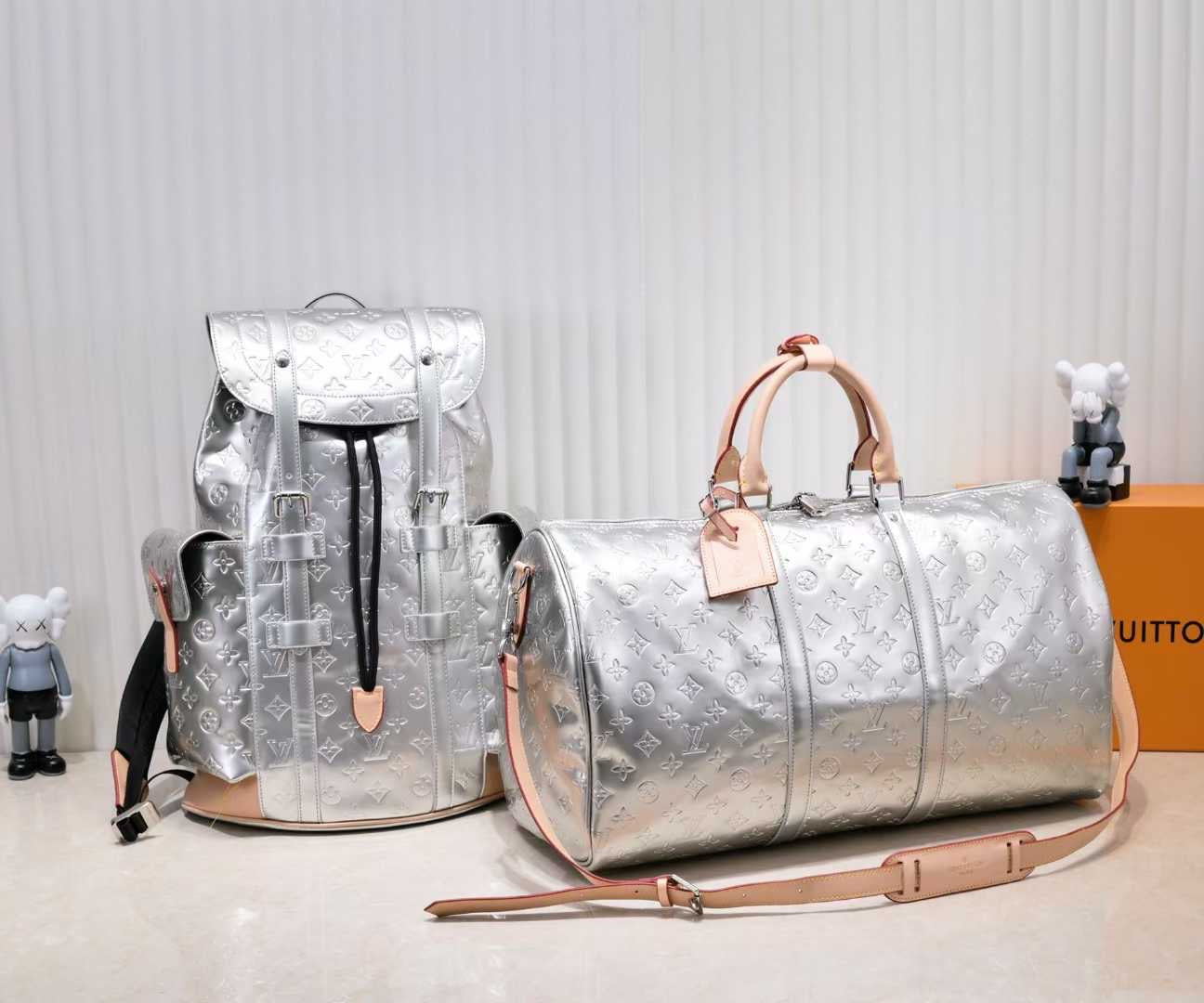 1022 Enjoy FREE shipping on your Lexrey bag! 🚚✨ We’ll ship your order within 24 hours ⏰, and you’ll get an instant confirmation email 📧. Fast, reliable, and stress-free! 💼💖"